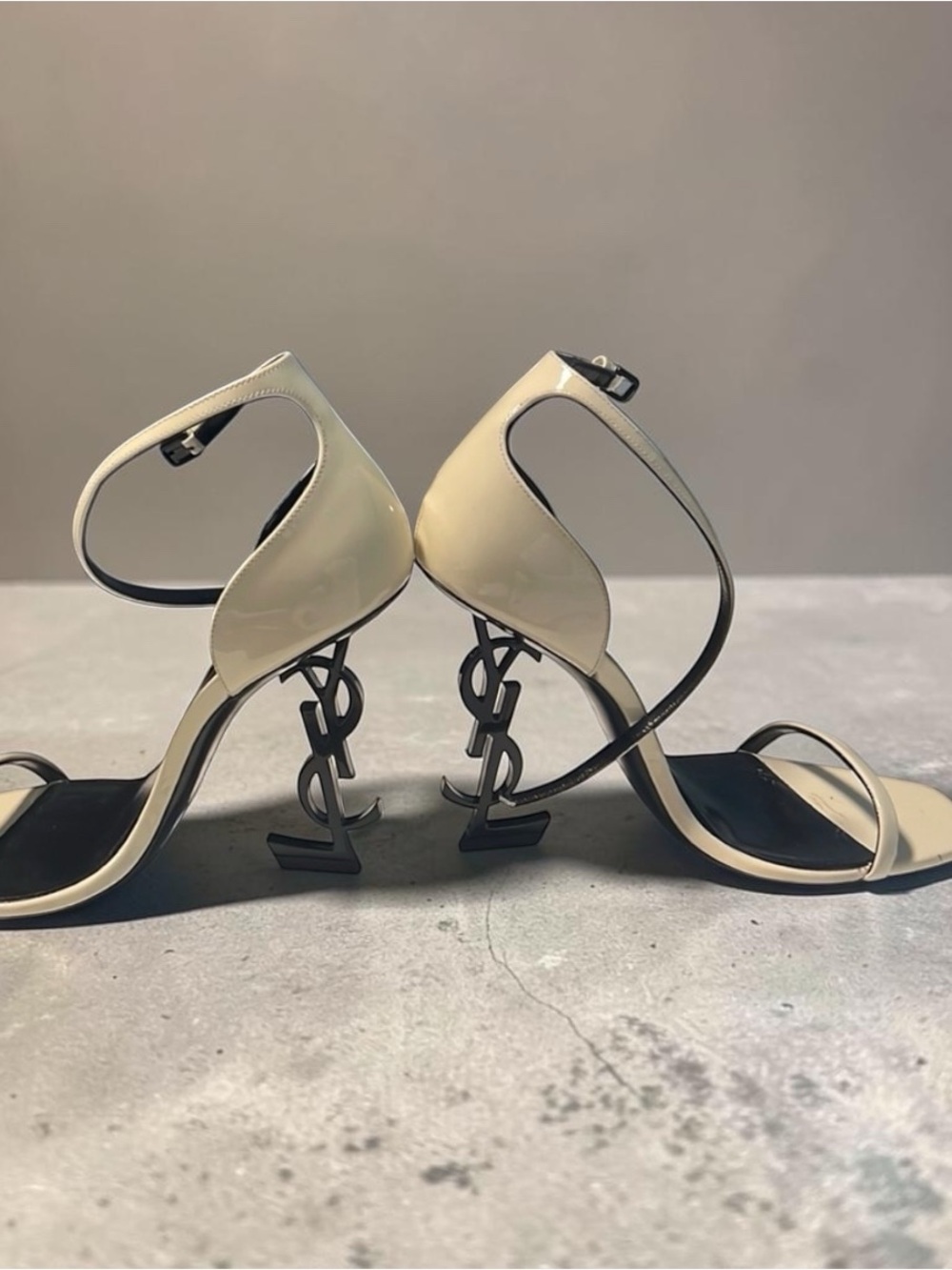Yves Saint Laurent White Patent Heeled Sandals with Logo Heel